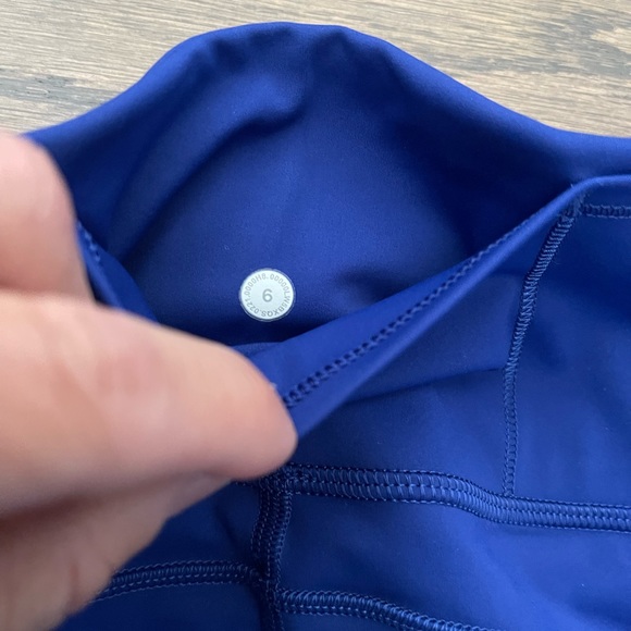 Lululemon Fast and Free HR tight - Picture 4 of 5